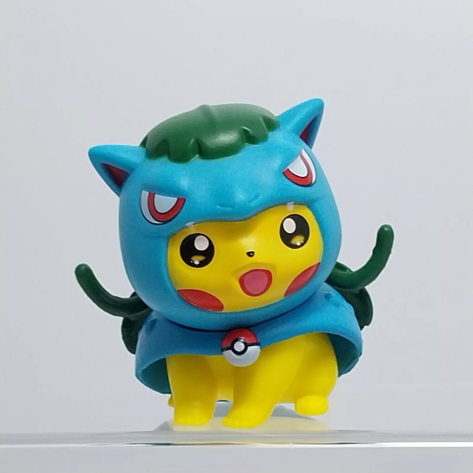 Poncho Pikachu Blind Box